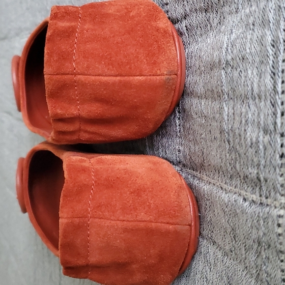 TORY BURCH MINNIE TRAVEL BALLET FLAT, SUEDE - Picture 2 of 10